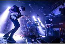Insomnia, session live de Red Sparks